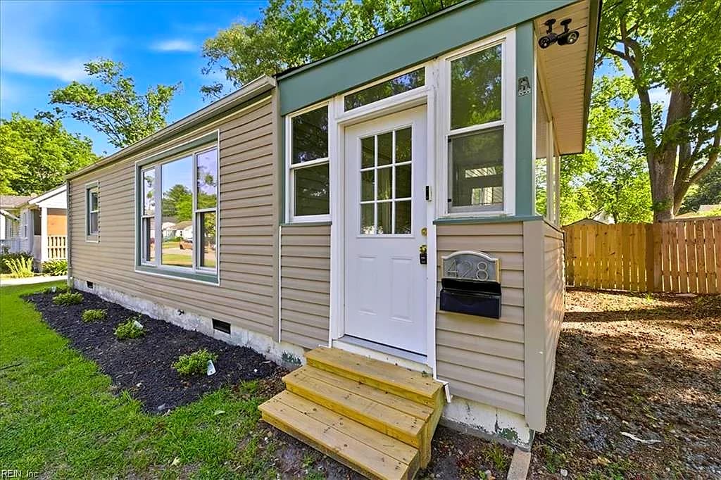 428 Biltmore RD, NORFOLK VA 23505 - Photo 4