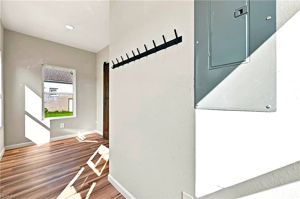 857 31st ST, NEWPORT NEWS VA 23607 - Photo 4
