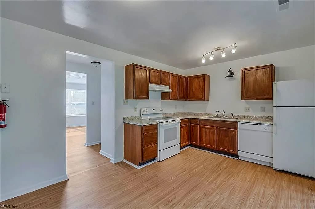 2788 Peach ST, PORTSMOUTH VA 23704 thumb 9
