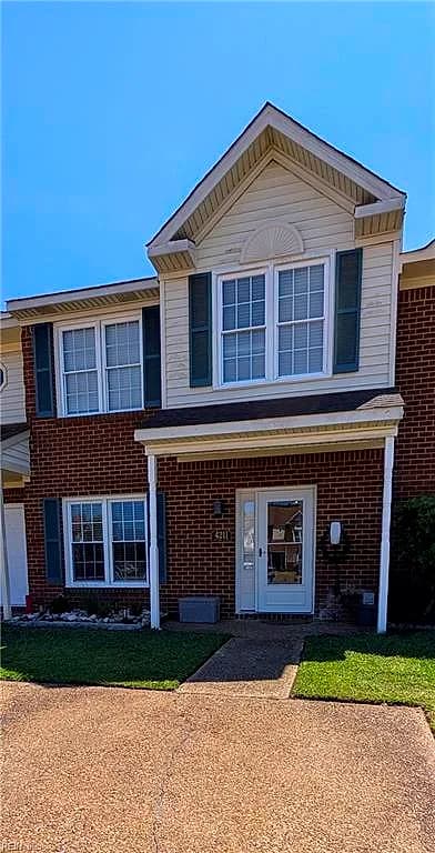 4211 Minnard CT, VIRGINIA BEACH VA 23462 - Main photo