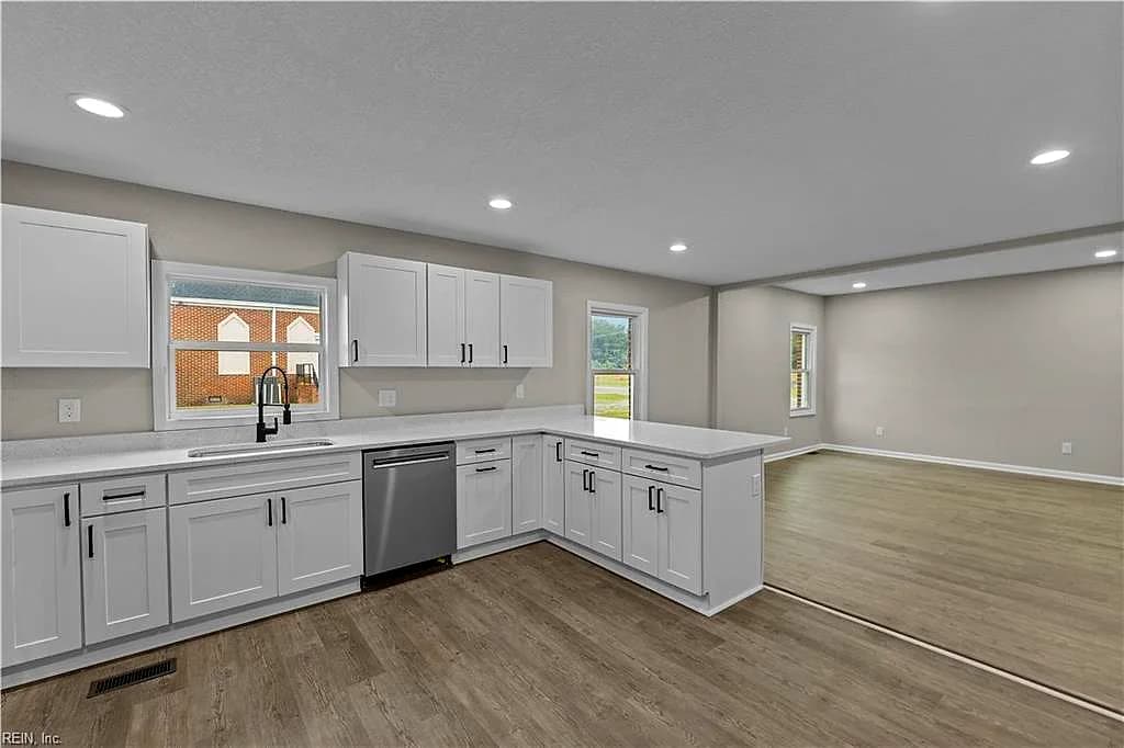 810 Lincoln AVE, SUFFOLK VA 23434 thumb 11