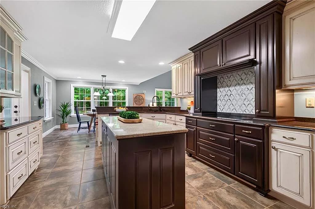 1120 Kathleen LN, CHESAPEAKE VA 23322 thumb 11