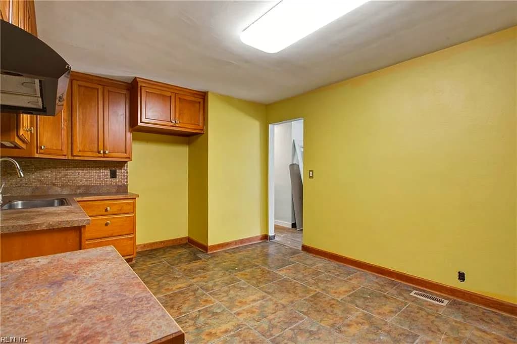 504 Plummer DR, CHESAPEAKE VA 23320 thumb 10