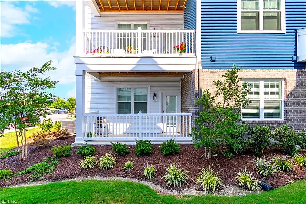 1736 Vankar DR #108, VIRGINIA BEACH VA 23456 - Main photo