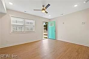 1124 Gordon WALK, VIRGINIA BEACH VA 23451 - Photo 3