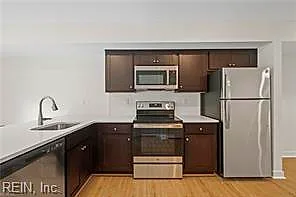 1124 Gordon WALK, VIRGINIA BEACH VA 23451 - Photo 5