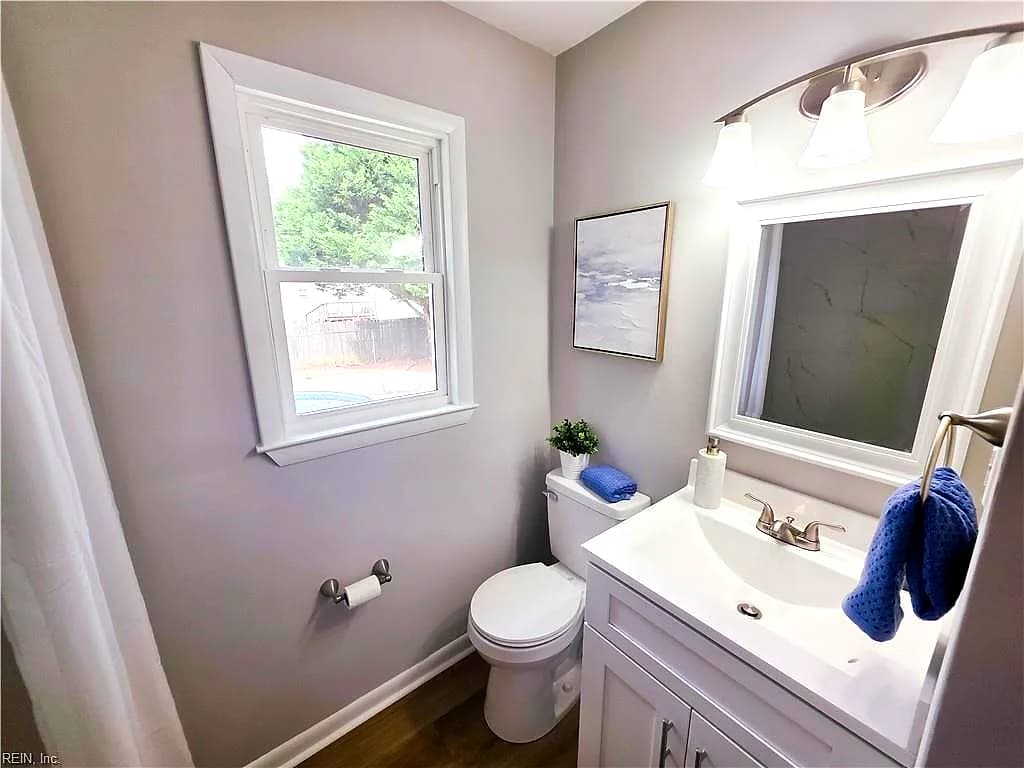 45 Londonshire TER, HAMPTON VA 23666 thumb 9
