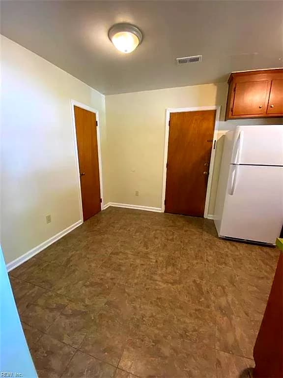 428 Cherrywood CT, NEWPORT NEWS VA 23608 thumb 6