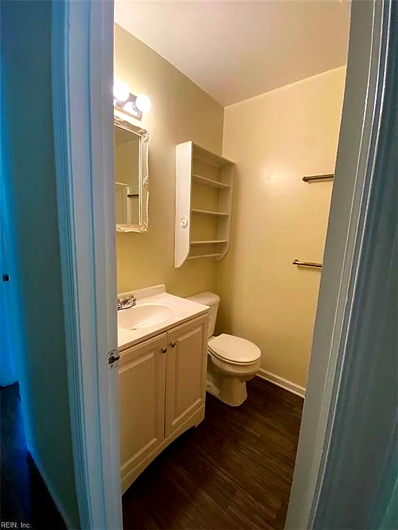 428 Cherrywood CT, NEWPORT NEWS VA 23608 thumb 9