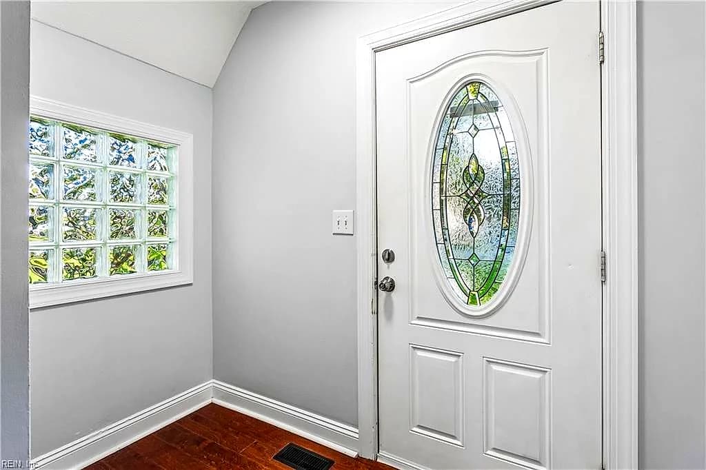 36 W Lamington RD, HAMPTON VA 23669 thumb 12