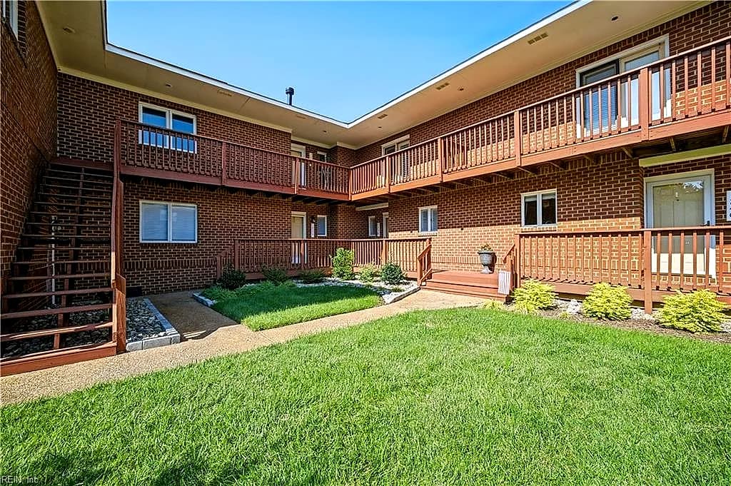 1238 Foursome LN, VIRGINIA BEACH VA 23455 - Photo 3