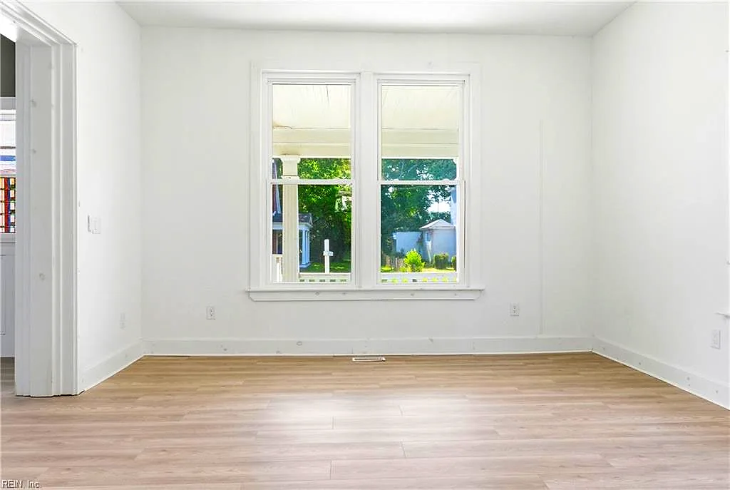 123 Saint James AVE, SUFFOLK VA 23434 - Photo 5