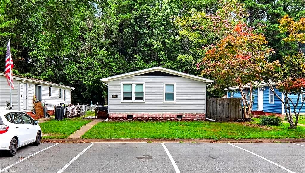 1090 Sandy Narrows CT, VIRGINIA BEACH VA 23454 - Photo 5