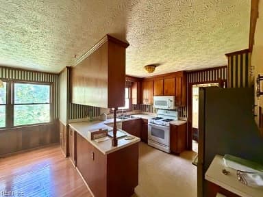 102 Kimberly CT, YORKTOWN VA 23692 thumb 10