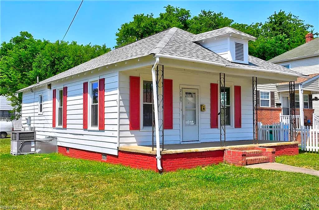 2103 Roanoke AVE, NEWPORT NEWS VA 23607 - Photo 5