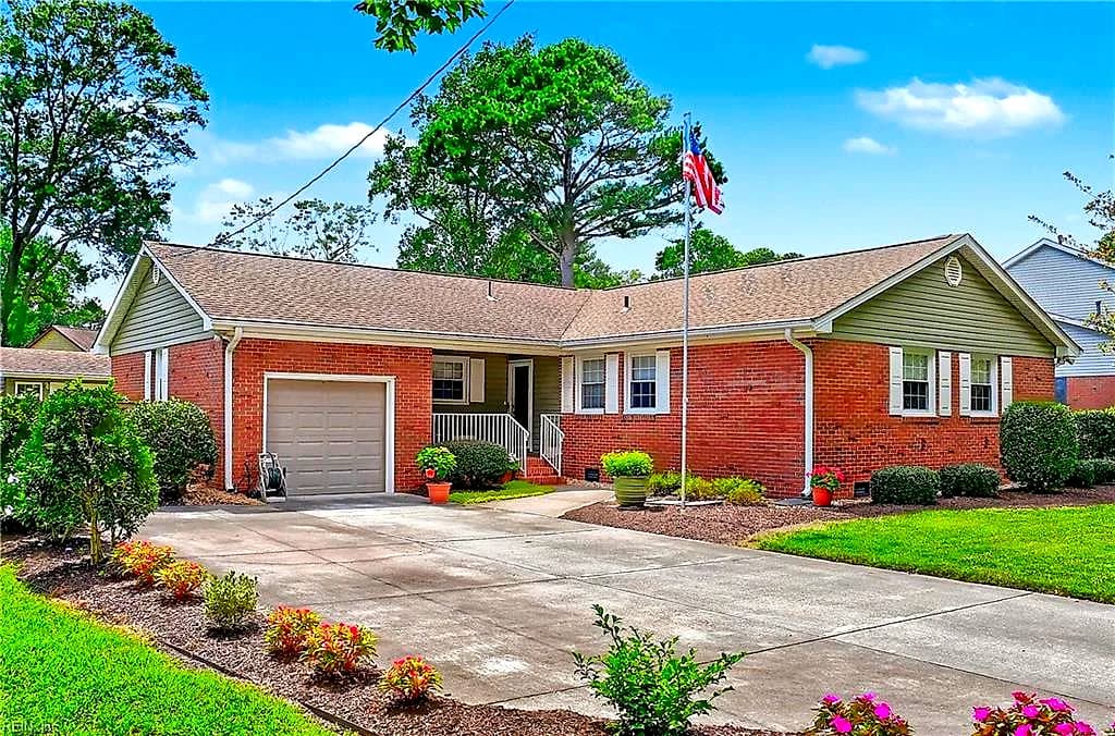 620 NOTTINGHAM DR, VIRGINIA BEACH VA 23452 - Photo 3
