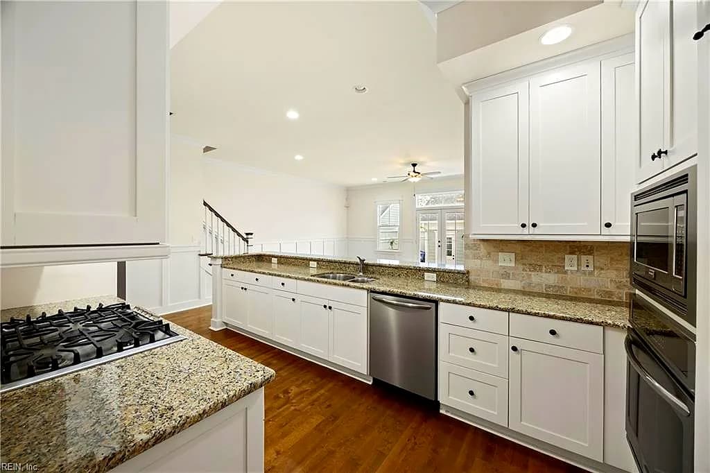 9570 23rd Bay ST, NORFOLK VA 23518 thumb 11