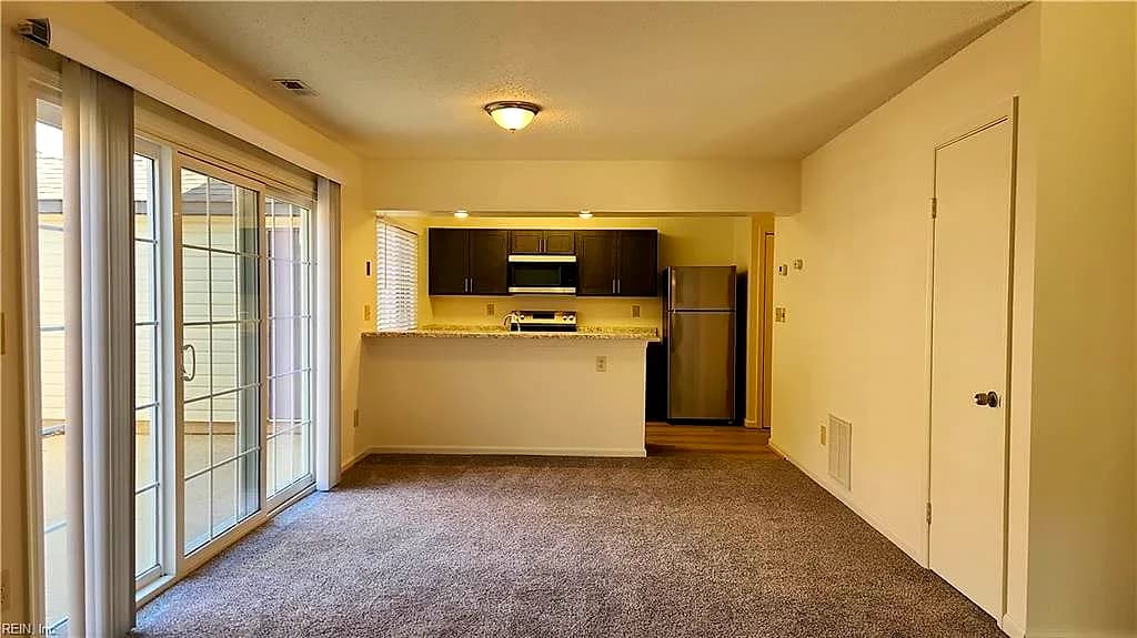 656 Oleander CIR, VIRGINIA BEACH VA 23464 thumb 6