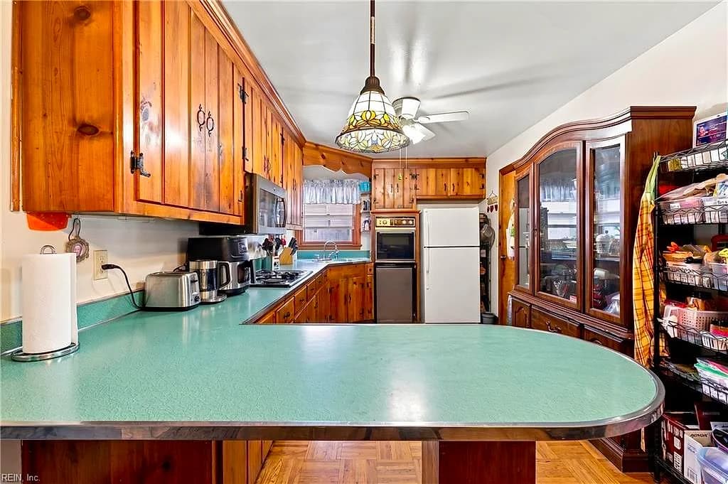 2012 Wyoming AVE, PORTSMOUTH VA 23701 - Photo 5