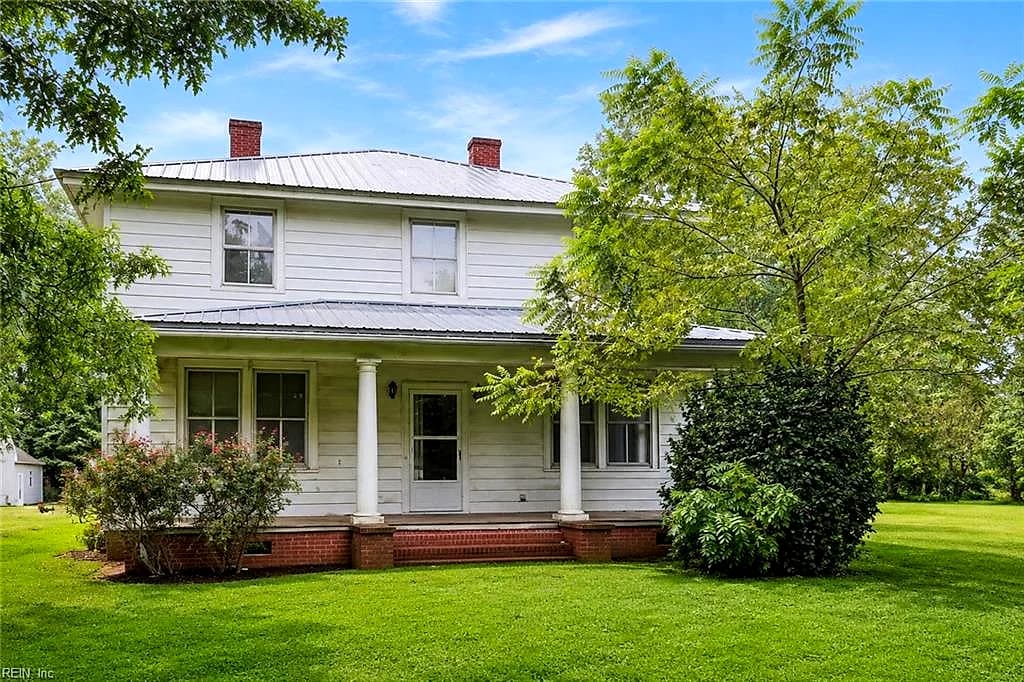 24581 Delaware RD, COURTLAND VA 23837 - Main photo