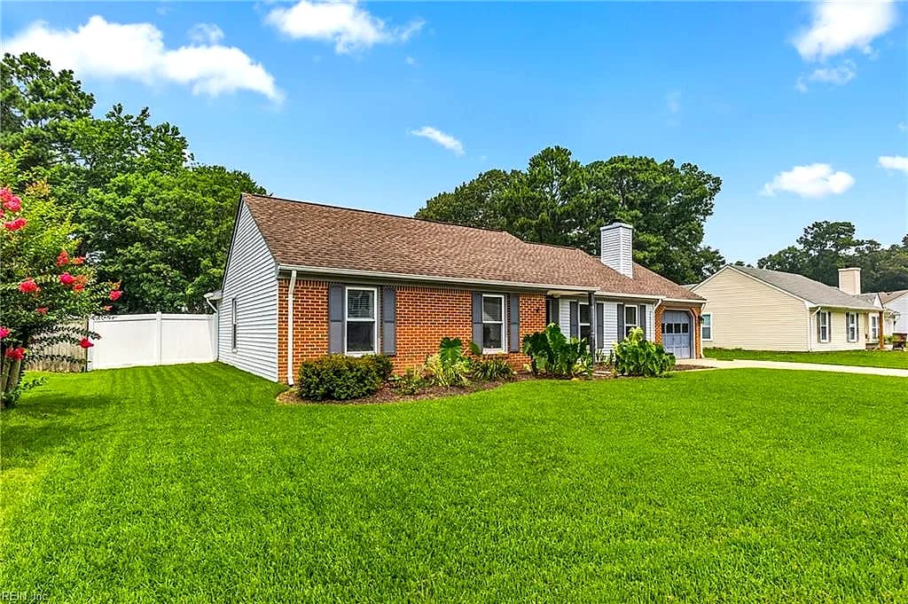 805 Helmsdale WAY, CHESAPEAKE VA 23320 - Photo 4