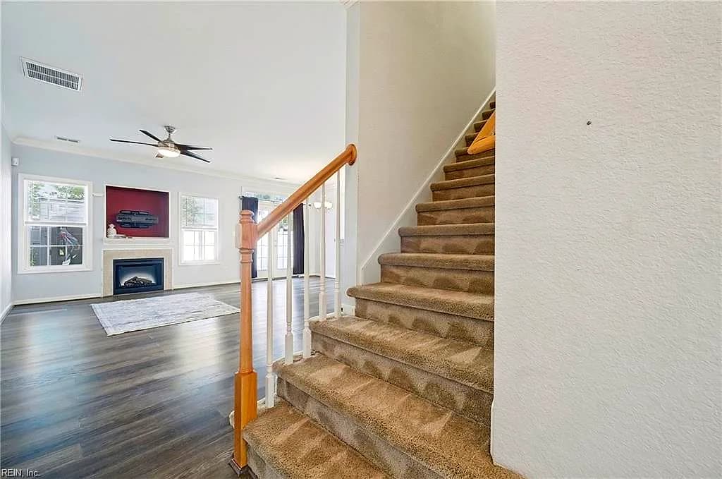 32 Stratum WAY, HAMPTON VA 23661 - Photo 5
