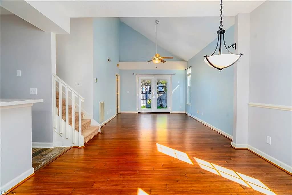 2157 Marina Shores DR, VIRGINIA BEACH VA 23451 - Photo 5