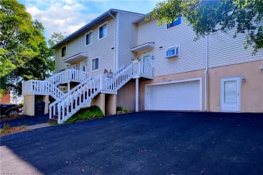 388 N First ST, HAMPTON VA 23664 thumb 3