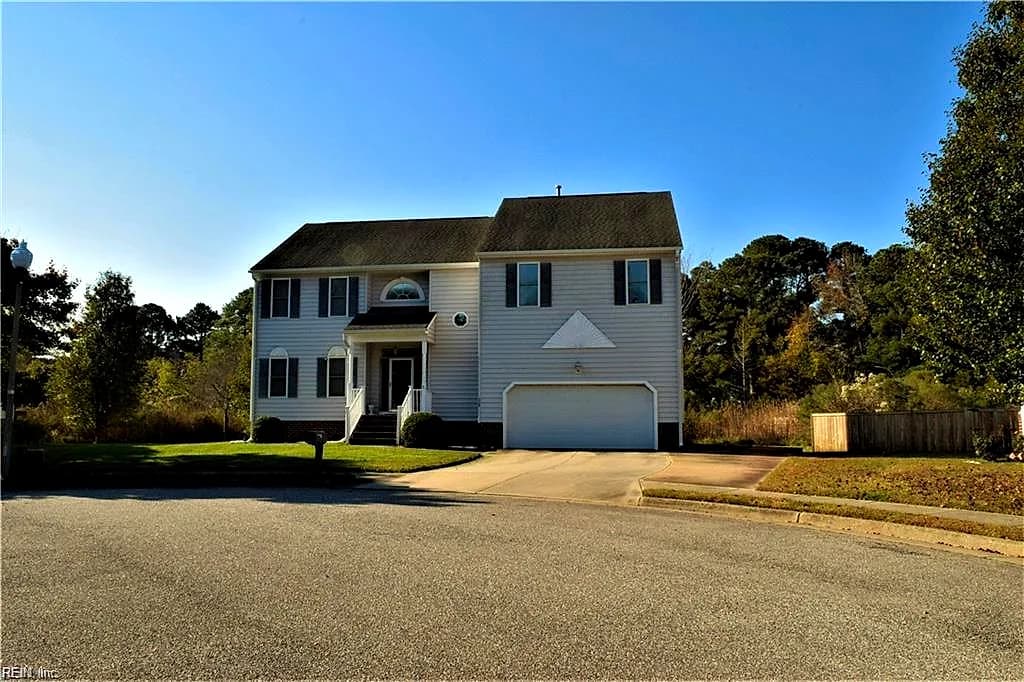 11 Bohnert DR, HAMPTON VA 23666 - Photo 2
