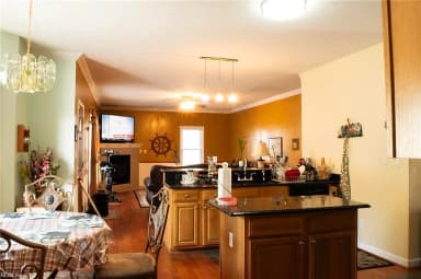 11 Bohnert DR, HAMPTON VA 23666 thumb 8