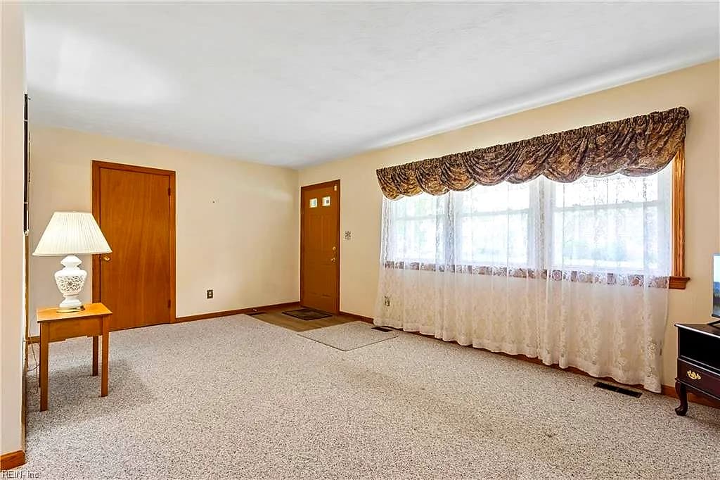 843 Catalina DR, NEWPORT NEWS VA 23608 thumb 9