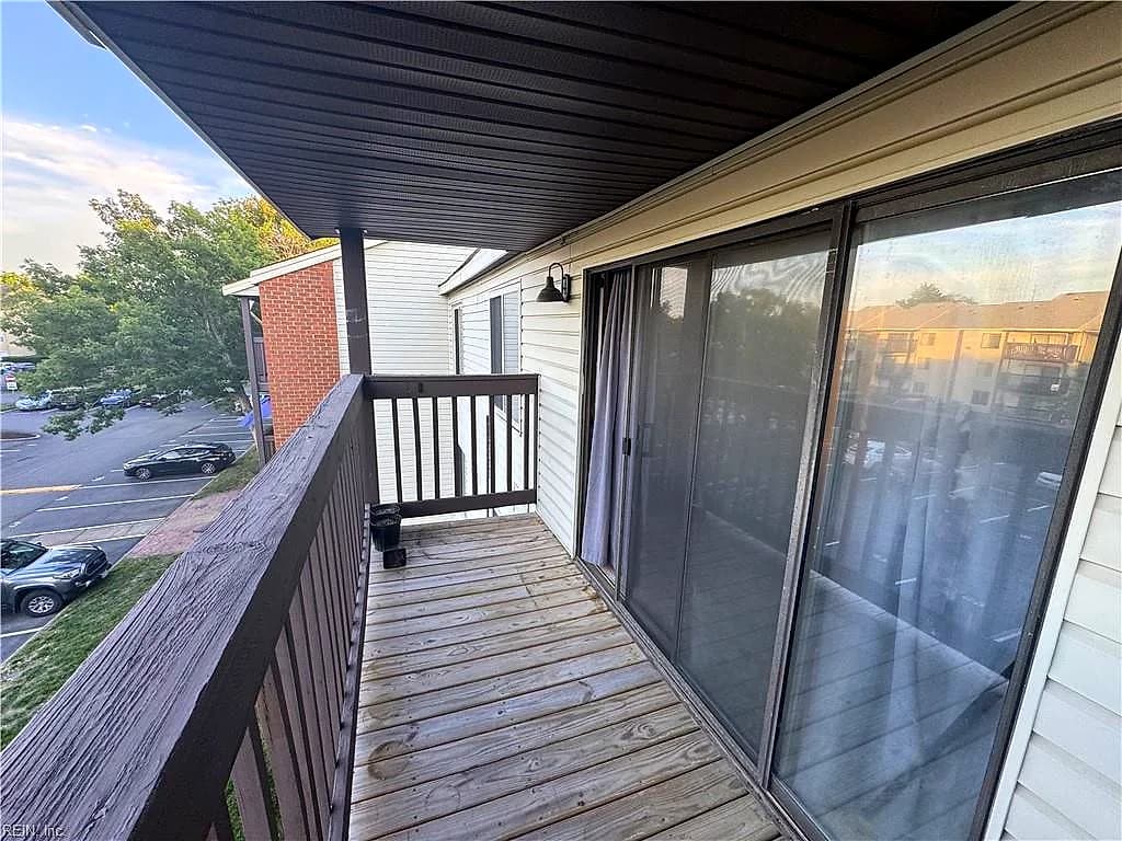 65 Wells CT #2, HAMPTON VA 23666 thumb 6