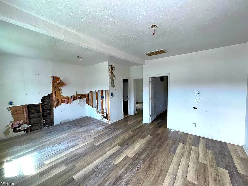 1050 Kane ST, NORFOLK VA 23513 - Photo 4