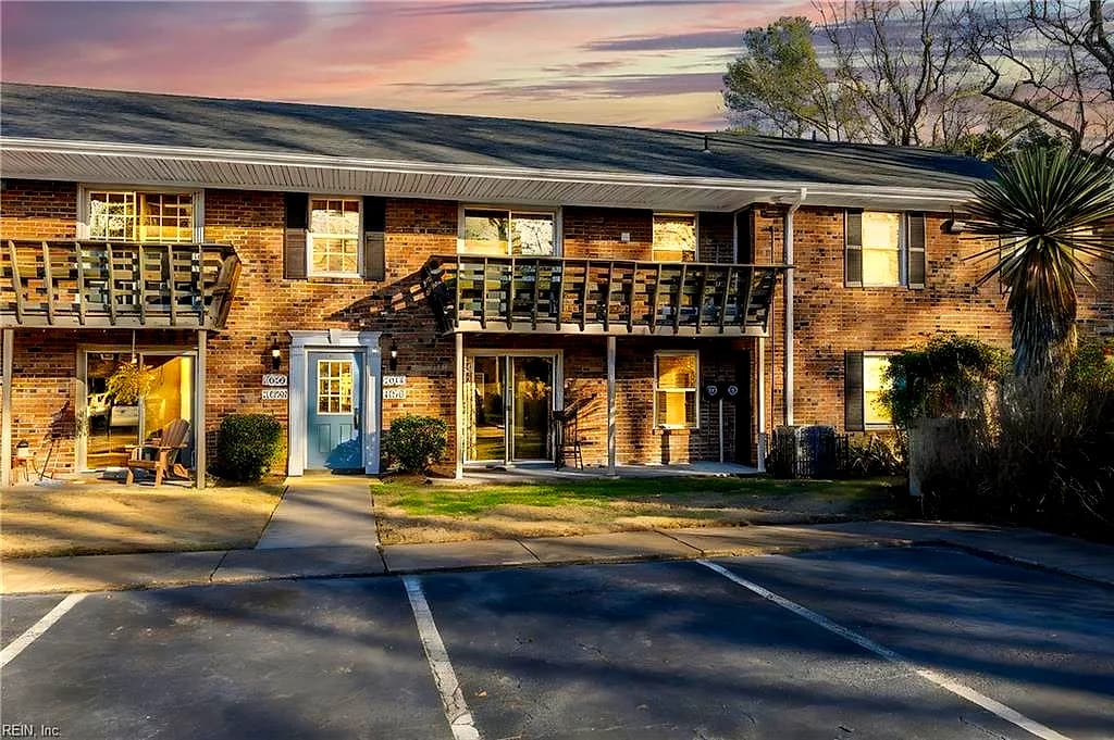 1014 Barclay SQ, VIRGINIA BEACH VA 23451 - Photo 2