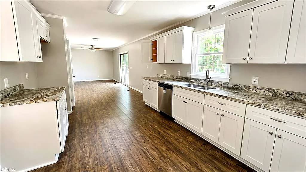 3876 Owl Trap RD, GLOUCESTER VA 23061 - Photo 5