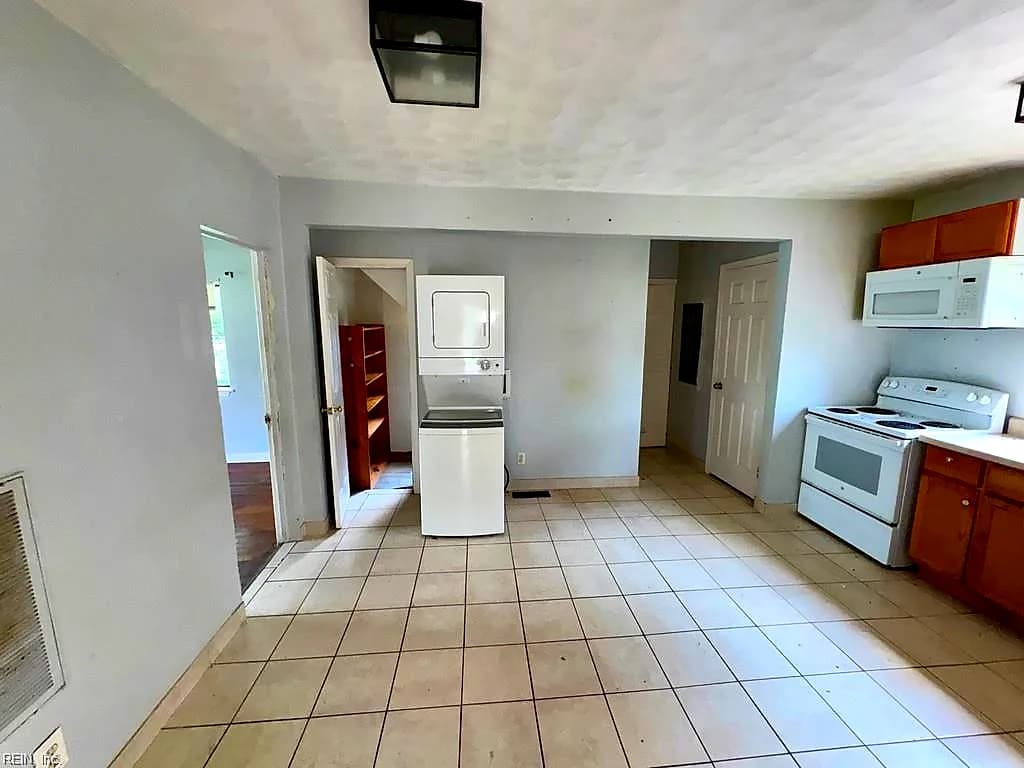 937 Quail ST, NORFOLK VA 23513 thumb 9