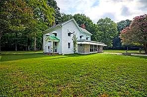 126 North Bay Haven RD, GWYNN VA 23066 thumb 8