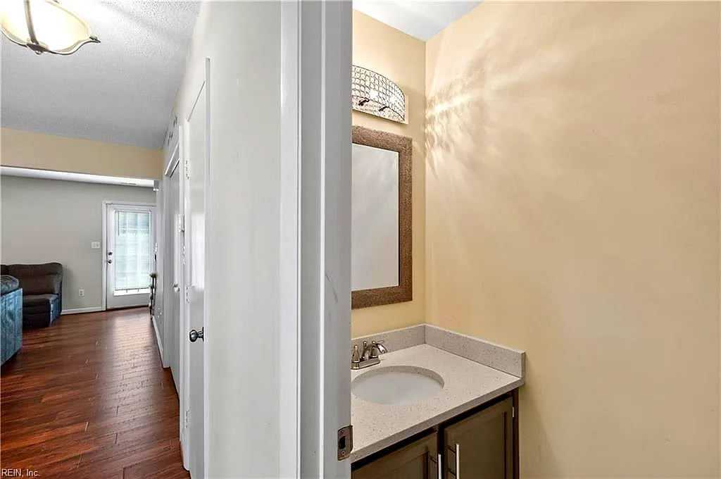 6 Chinaberry PL, HAMPTON VA 23666 thumb 11
