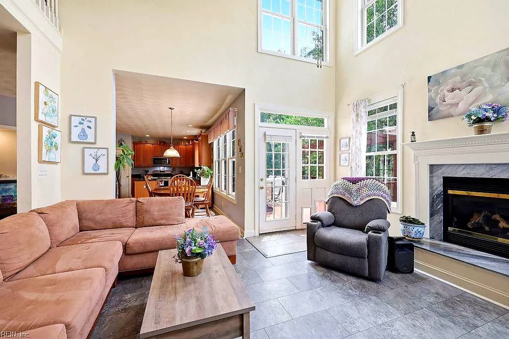 557 Hunts Pointe DR, VIRGINIA BEACH VA 23464 thumb 11