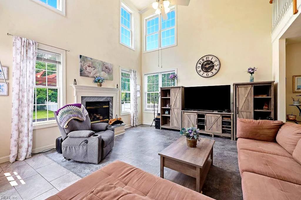 557 Hunts Pointe DR, VIRGINIA BEACH VA 23464 thumb 12