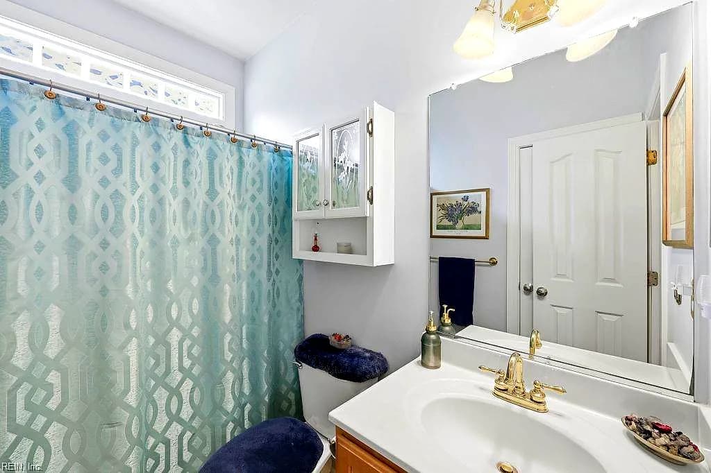 557 Hunts Pointe DR, VIRGINIA BEACH VA 23464 thumb 10