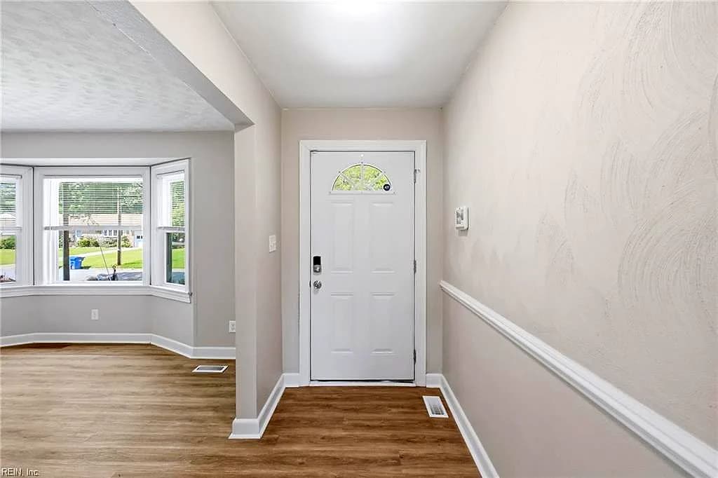 3529 Marlyn RD, PORTSMOUTH VA 23703 - Photo 4