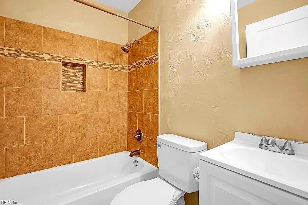 1605 Laurel AVE, CHESAPEAKE VA 23325 thumb 7