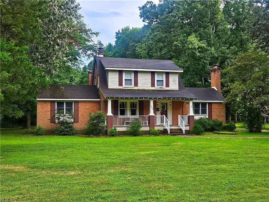 204 Deep Creek RD, NEWPORT NEWS VA 23606 - Photo 4