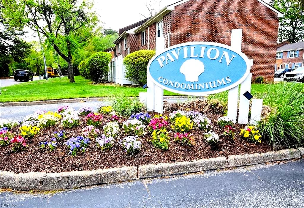 437 Barberton DR, VIRGINIA BEACH VA 23451 - Photo 2