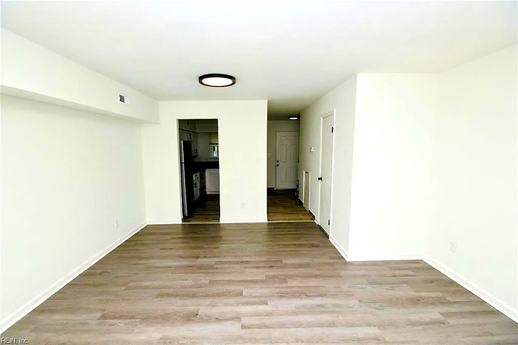 437 Barberton DR, VIRGINIA BEACH VA 23451 thumb 8