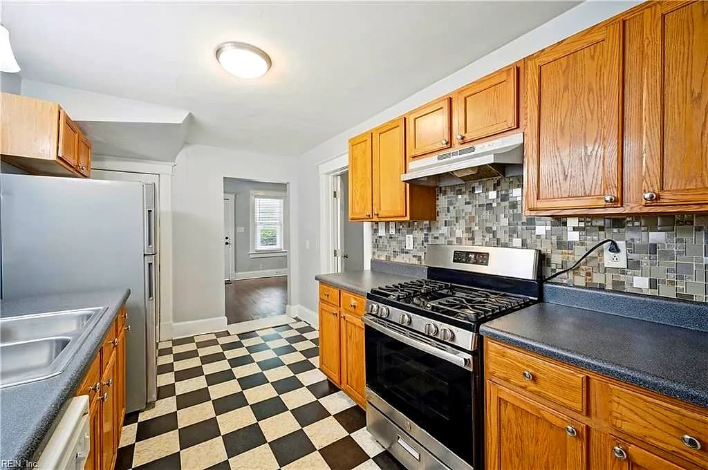 1417 Melrose PW, NORFOLK VA 23508 thumb 10