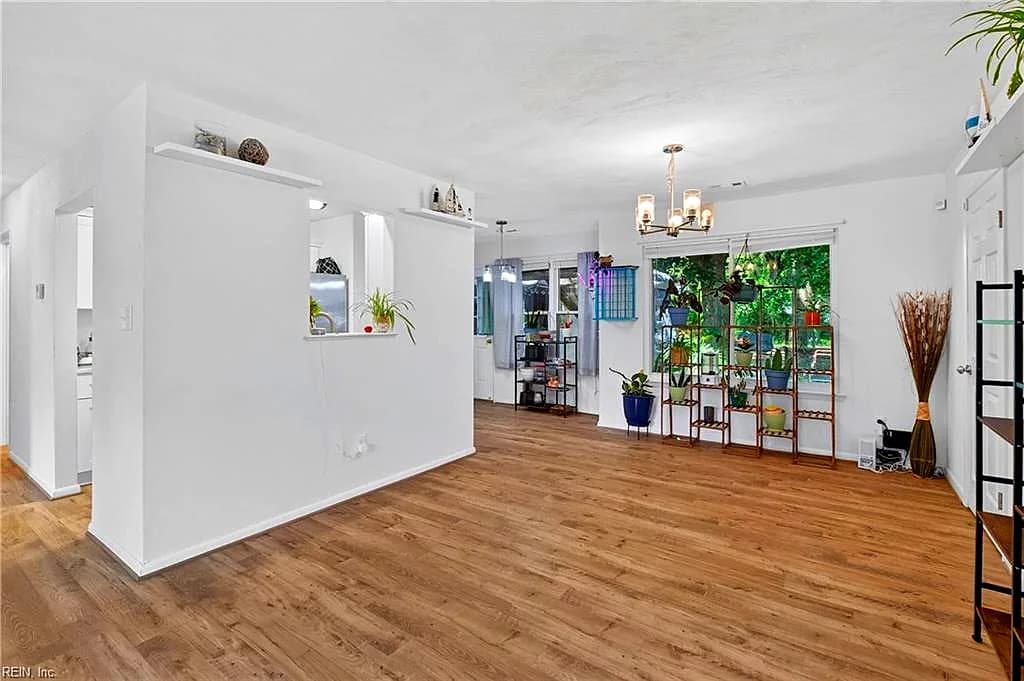 1105 Gloucester ST, HAMPTON VA 23661 - Photo 5