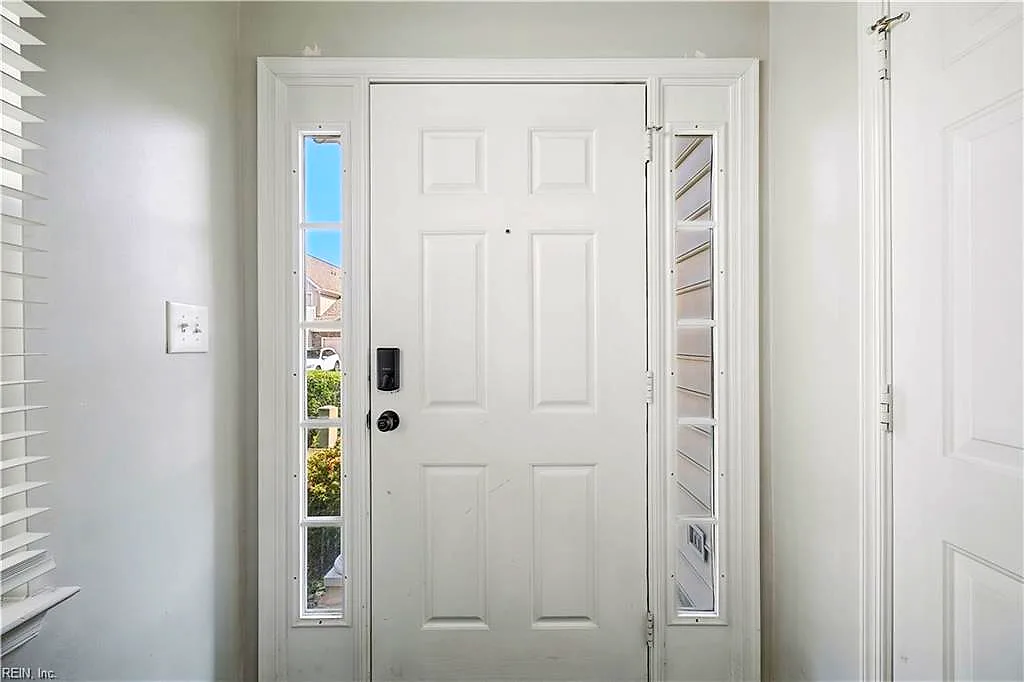 602 Sawgrass LN #6, PORTSMOUTH VA 23703 - Photo 4