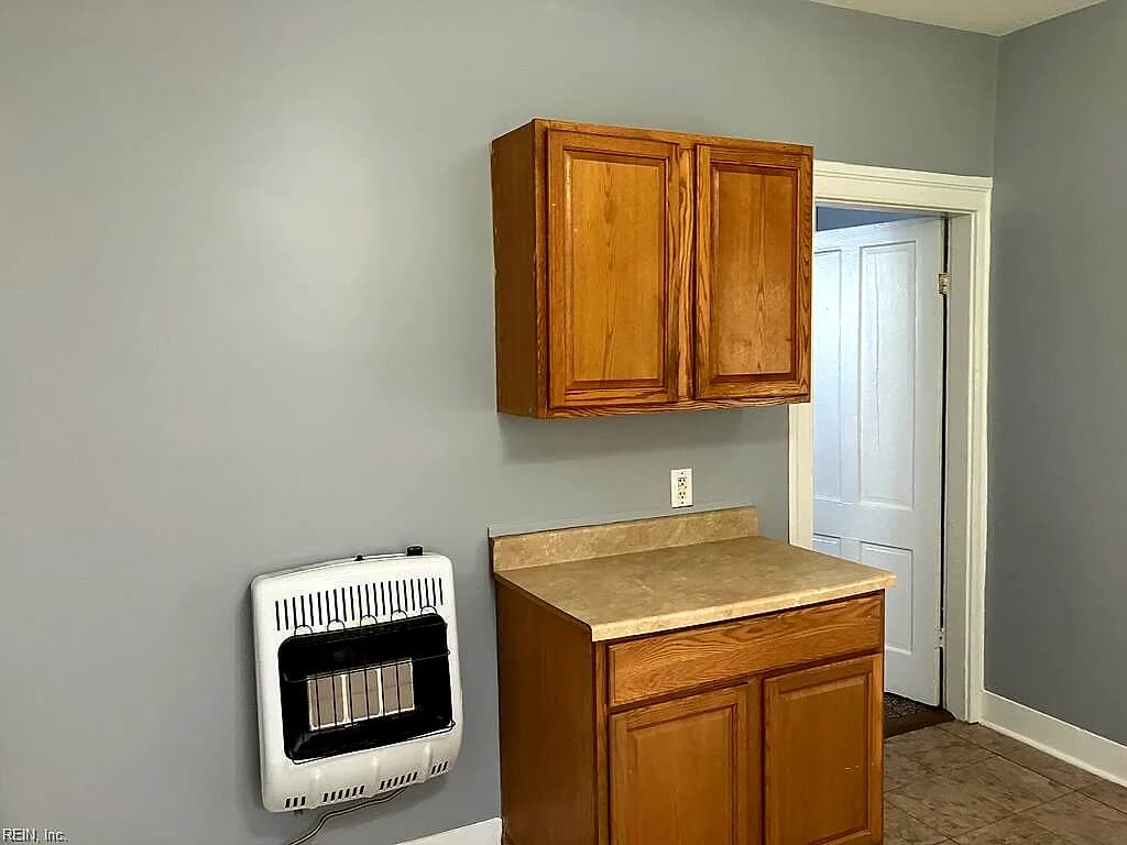 35598 Belle Haven RD, BELLE HAVEN VA 23306 - Photo 4